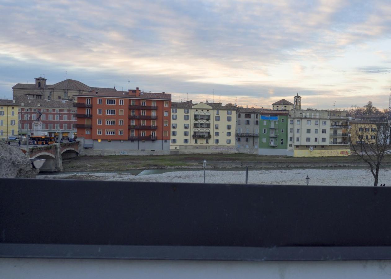 Suite Sul Fiume Parma Exteriér fotografie